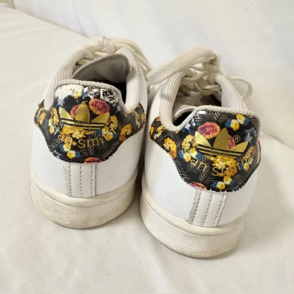 Adidas Womens Limited Edition Floral Gold Stan Smith Sneakers‎ Size US 6 White